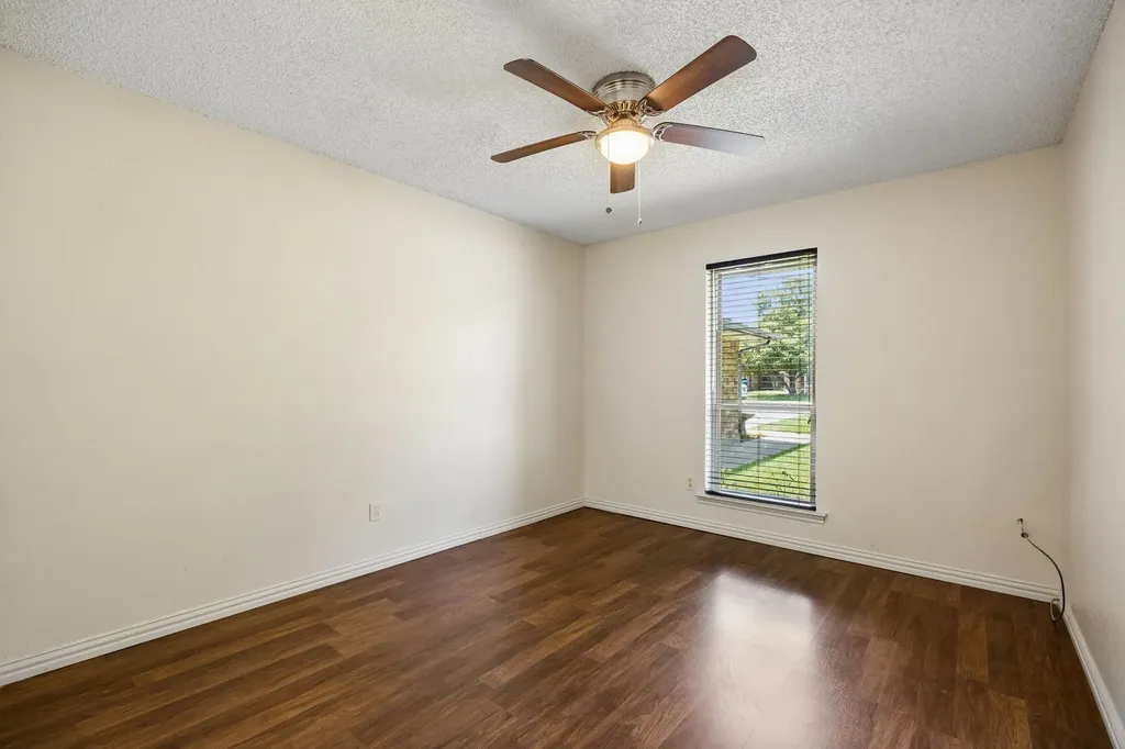 110 Bryn Mawr Lane Waxahachie TX 75165