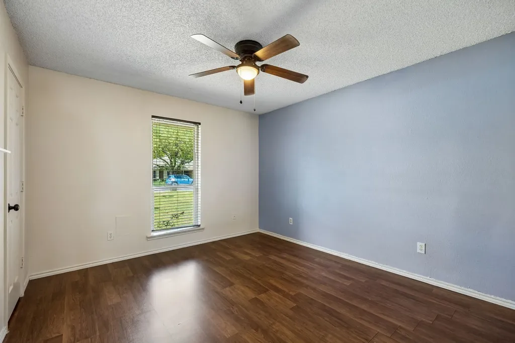 110 Bryn Mawr Lane Waxahachie TX 75165