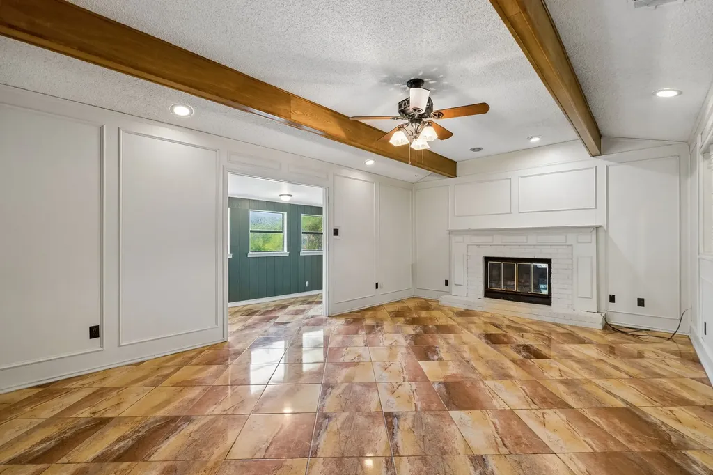110 Bryn Mawr Lane Waxahachie TX 75165