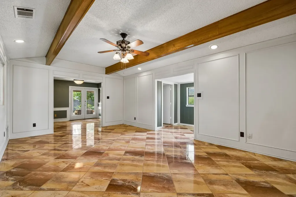 110 Bryn Mawr Lane Waxahachie TX 75165