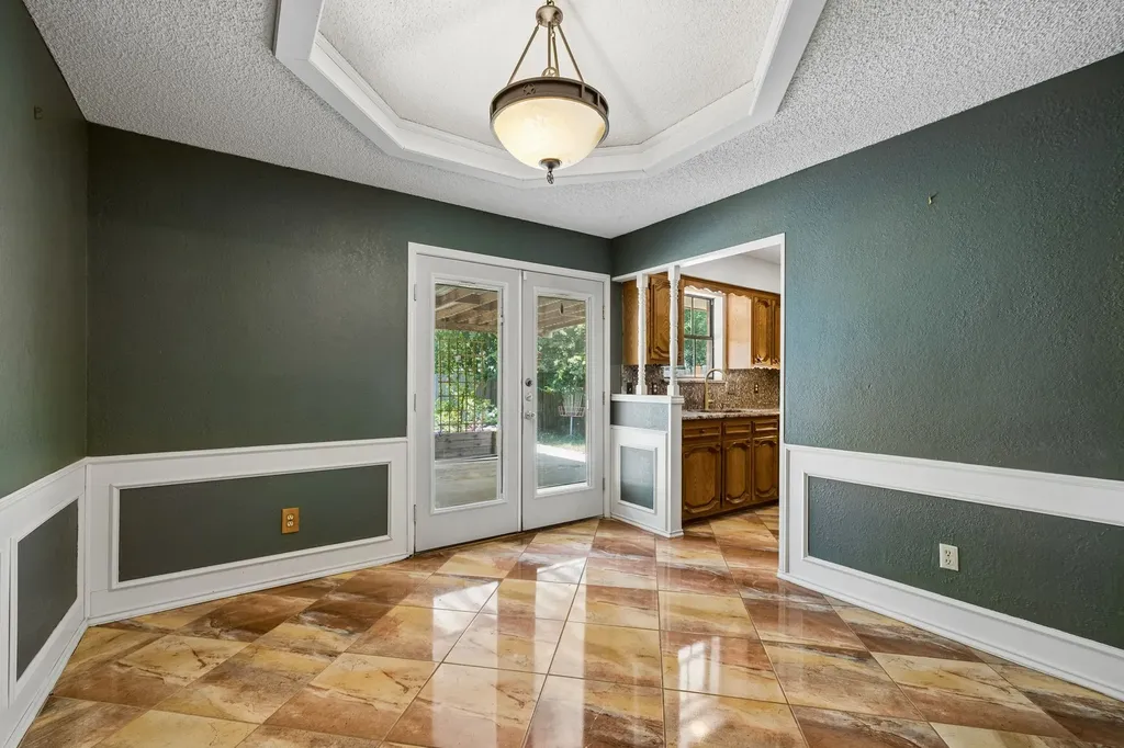 110 Bryn Mawr Lane Waxahachie TX 75165