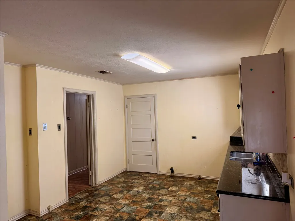 3321 Herring Avenue Waco TX 76708