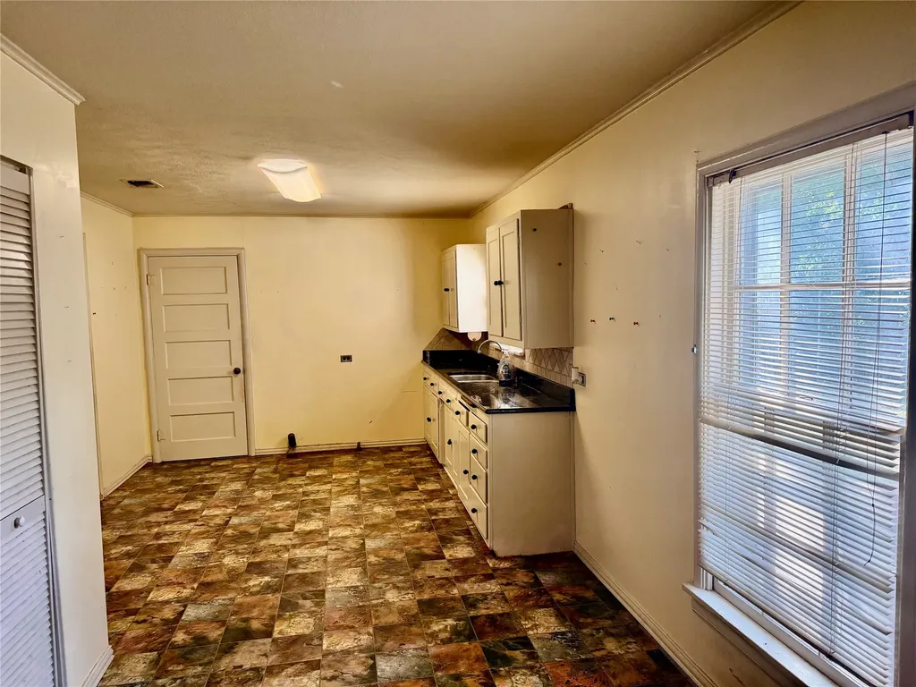 3321 Herring Avenue Waco TX 76708
