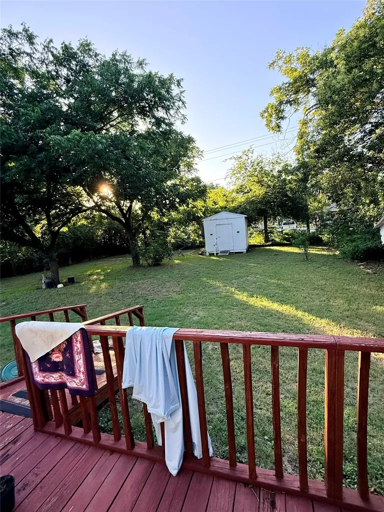 3321 Herring Avenue Waco TX 76708