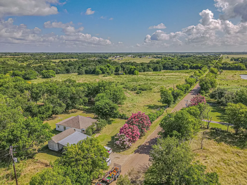 13961 County Road 236 Terrell TX 75160