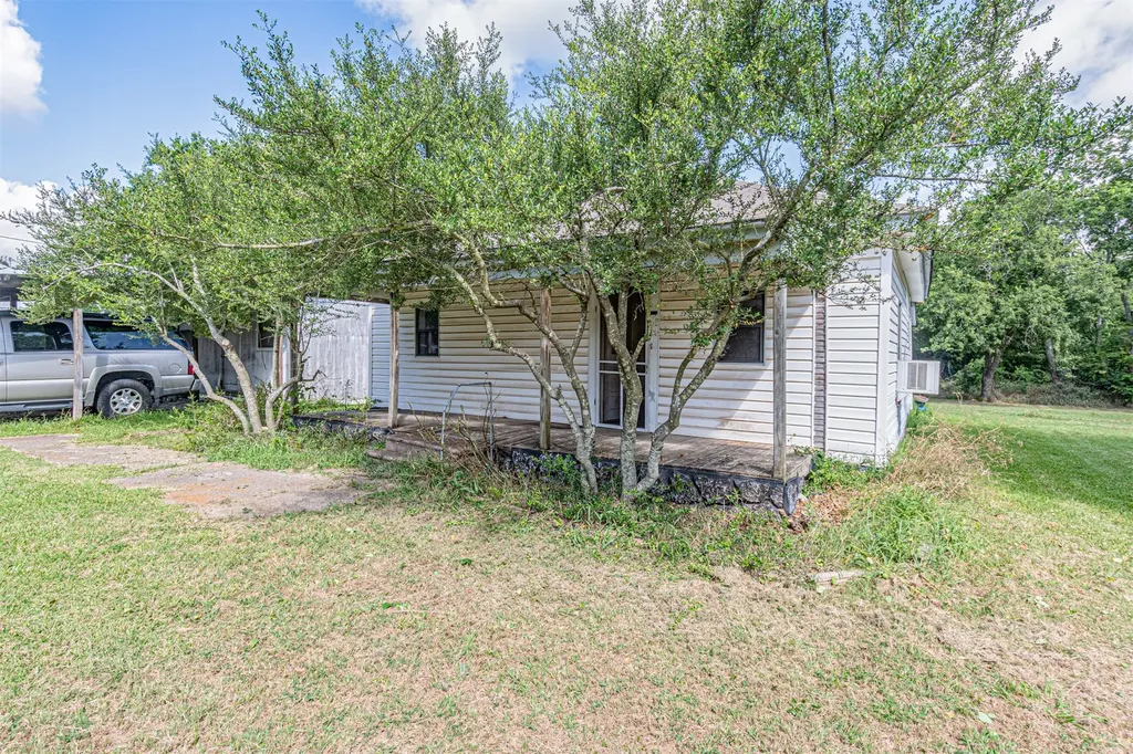 13961 County Road 236 Terrell TX 75160