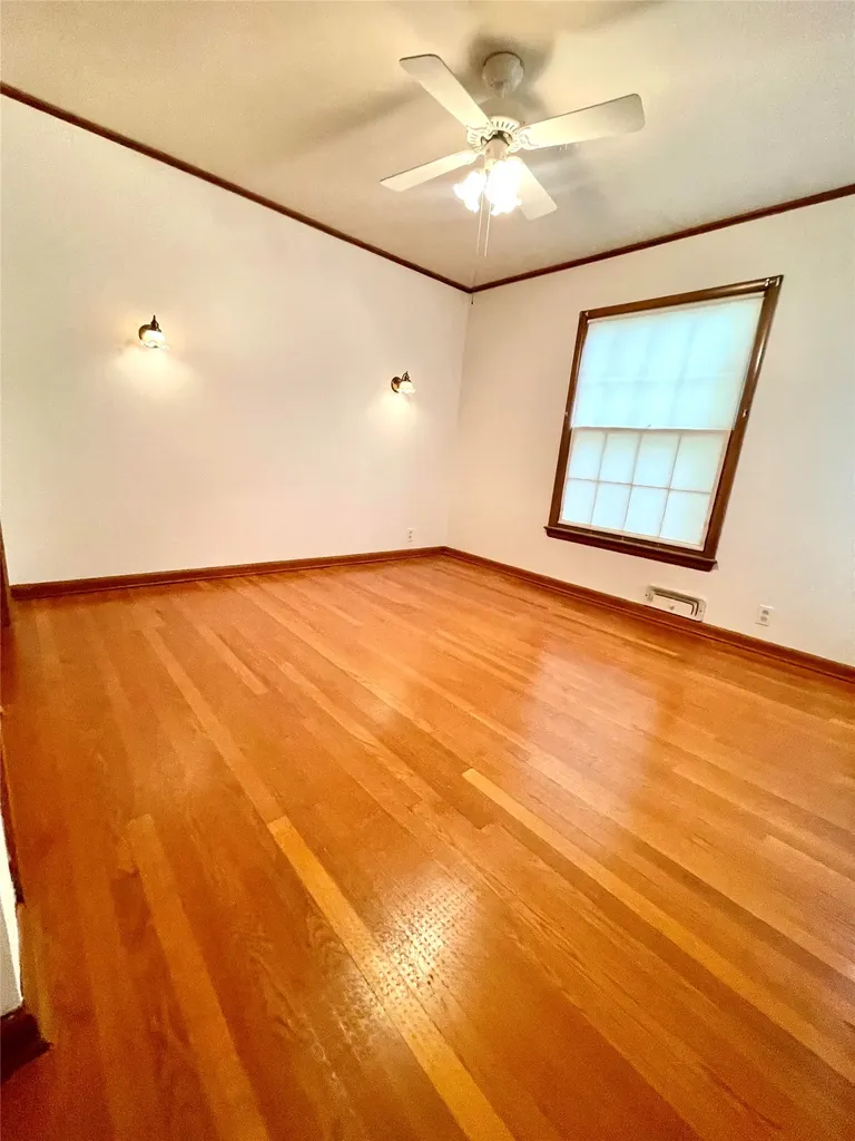 715 S Rusk Street Gainesville TX 76240