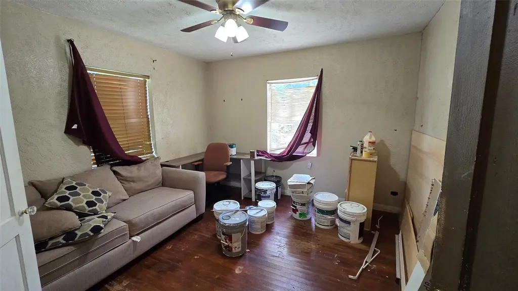 3107 S Ewing Avenue Dallas TX 75216