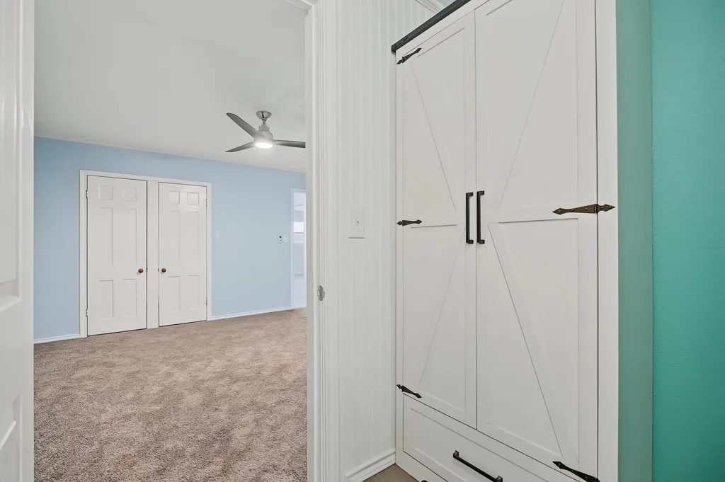 611 N Richard Avenue Rotan TX 79546