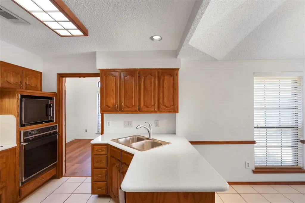 1226 Stillwater Trail Carrollton TX 75007