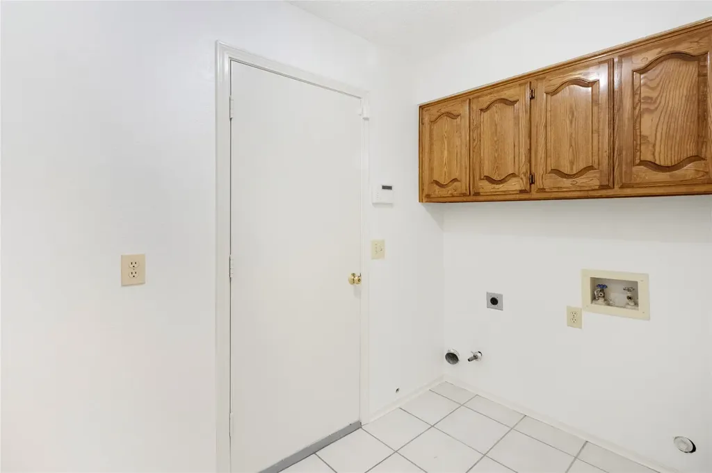 1226 Stillwater Trail Carrollton TX 75007