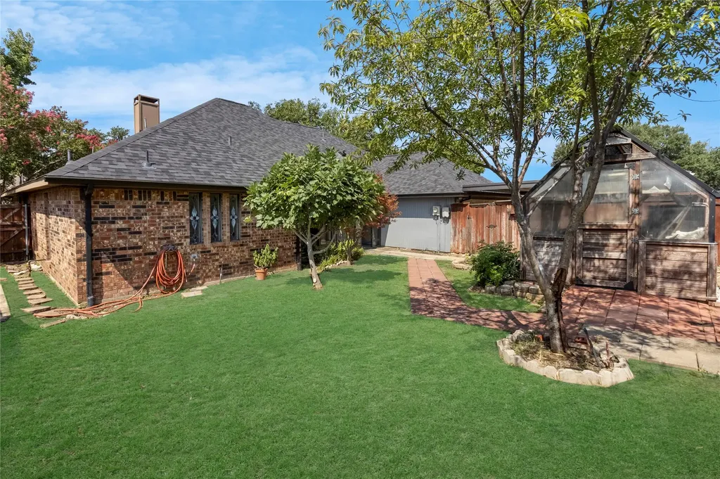 1226 Stillwater Trail Carrollton TX 75007
