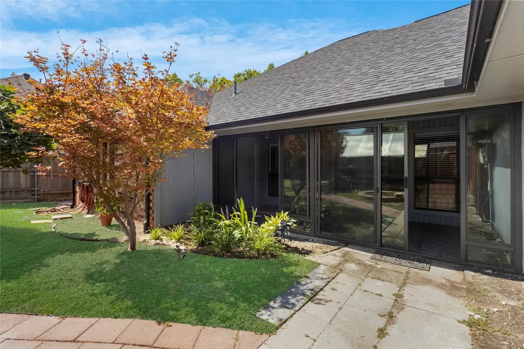 1226 Stillwater Trail Carrollton TX 75007