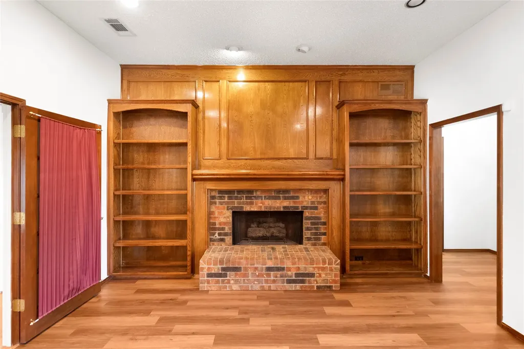 1226 Stillwater Trail Carrollton TX 75007
