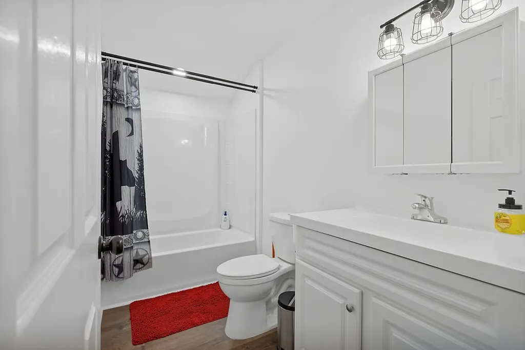 208 Southshore Drive Lone Star TX 75668