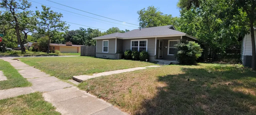6840 Van Natta Lane Fort Worth TX 76112