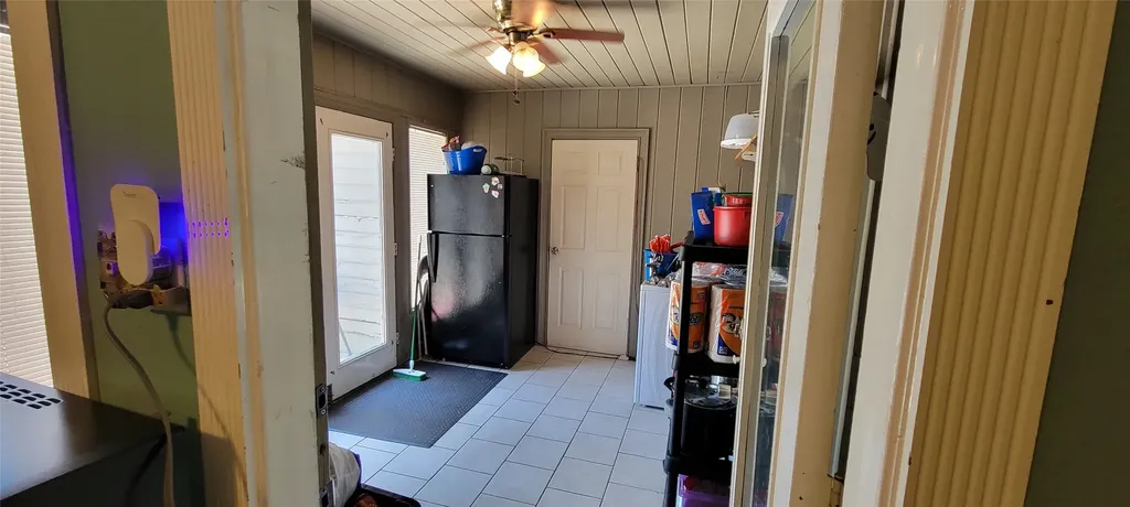 6840 Van Natta Lane Fort Worth TX 76112