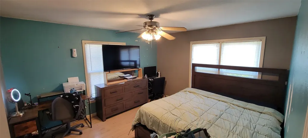 6840 Van Natta Lane Fort Worth TX 76112
