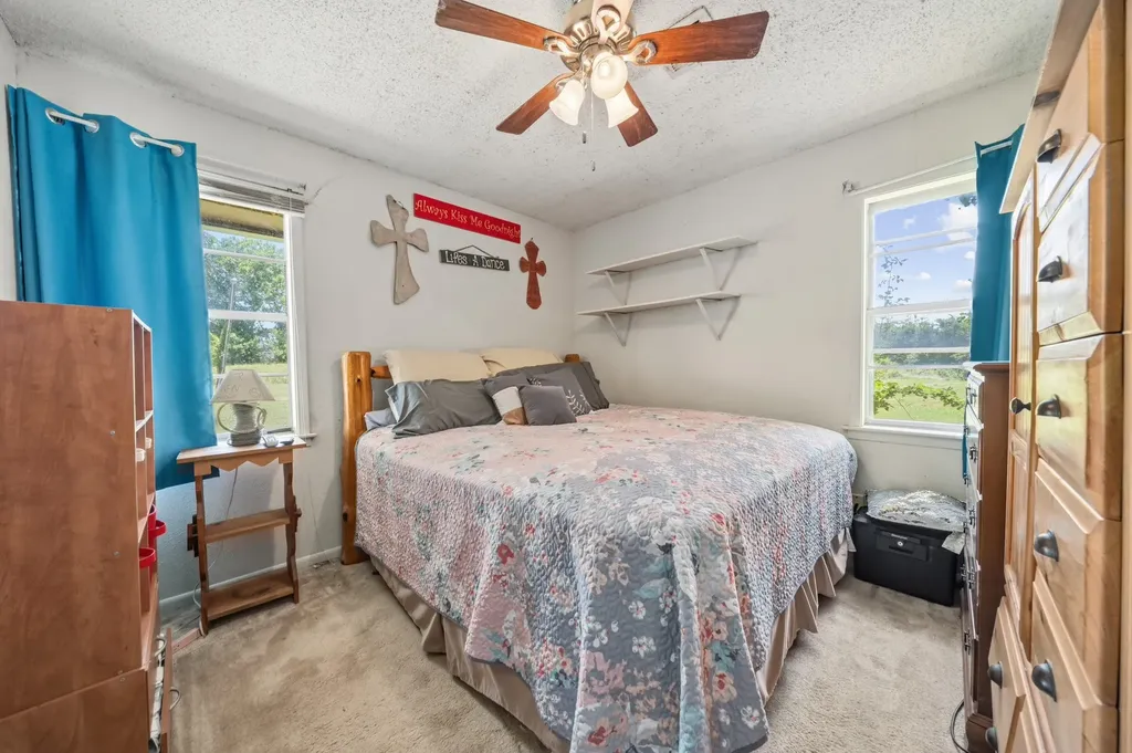 188 County Road 345 Rosebud TX 76570