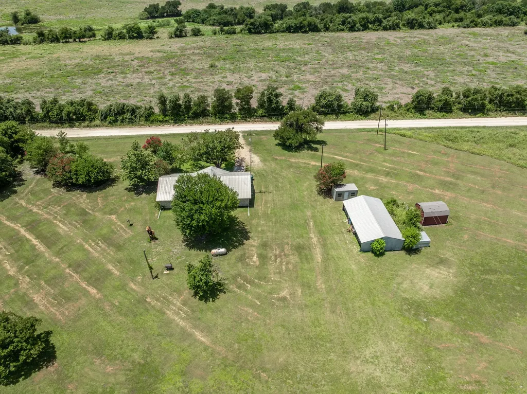 188 County Road 345 Rosebud TX 76570