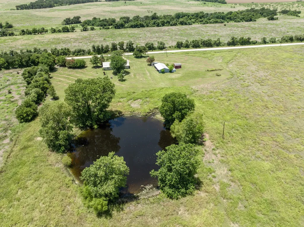 188 County Road 345 Rosebud TX 76570