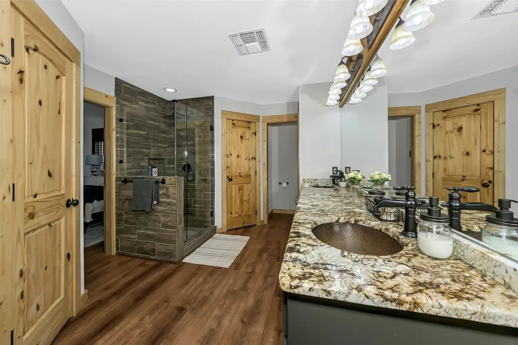 3911 N Highway 281 Mineral Wells TX 76067