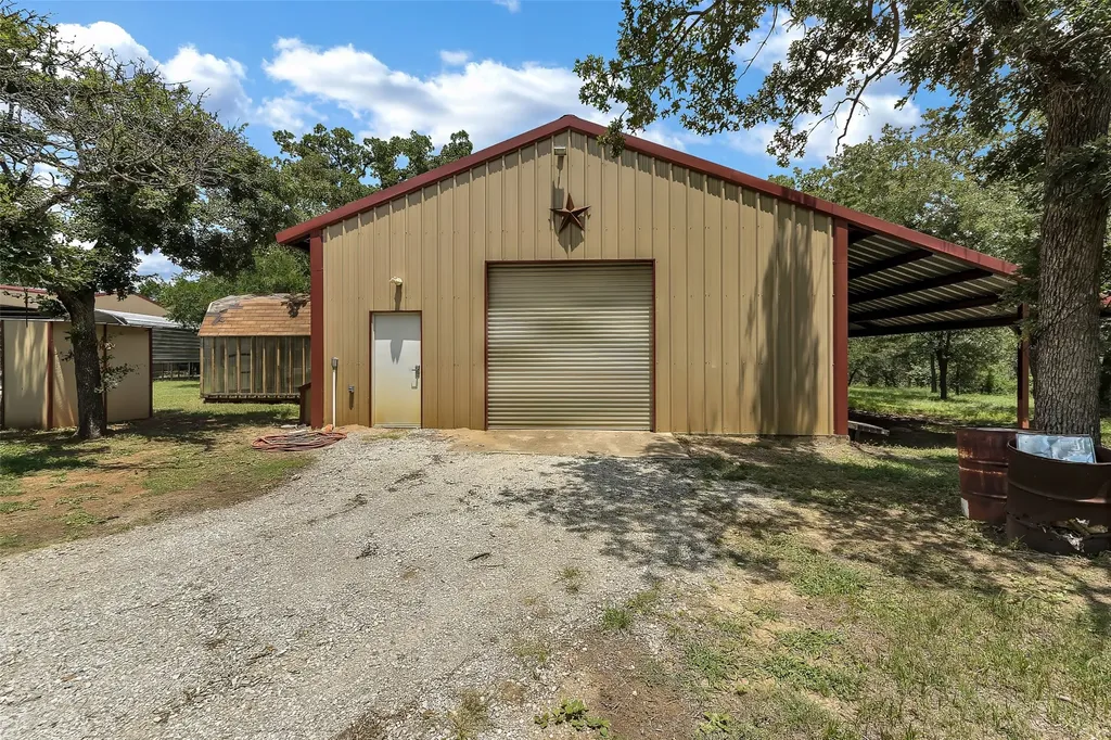 3911 N Highway 281 Mineral Wells TX 76067