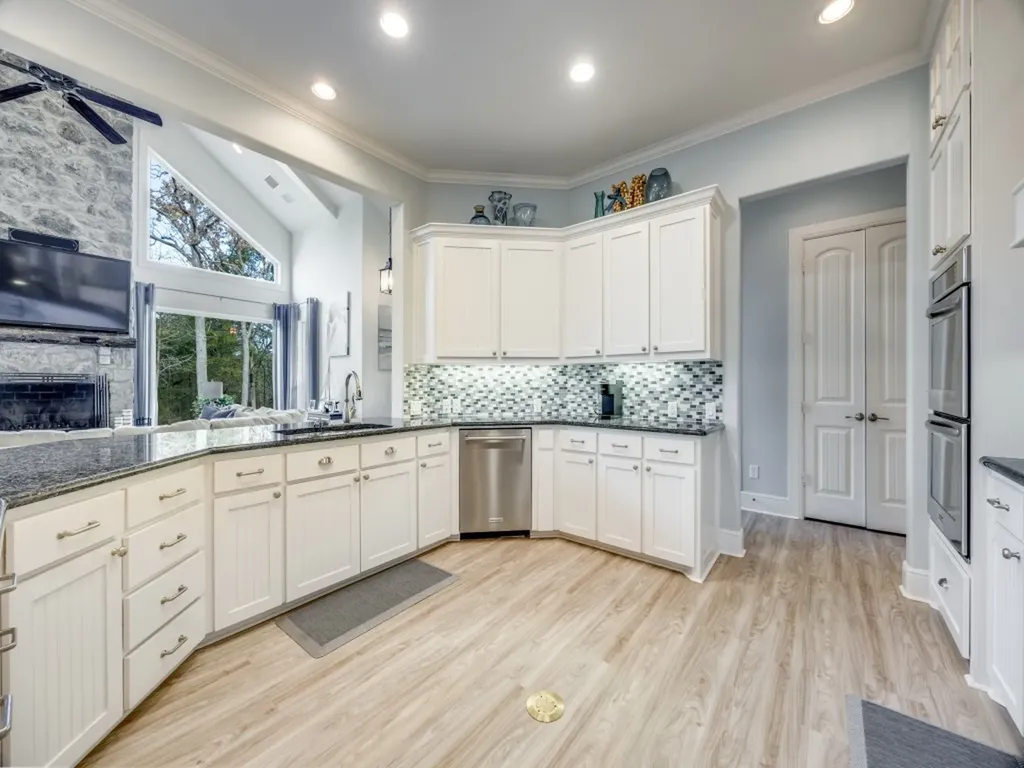 107 Memorial Street Gordonville TX 76245