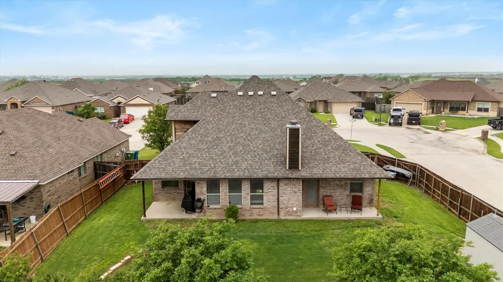 4023 Wagon Wheel Drive Sanger TX 76266
