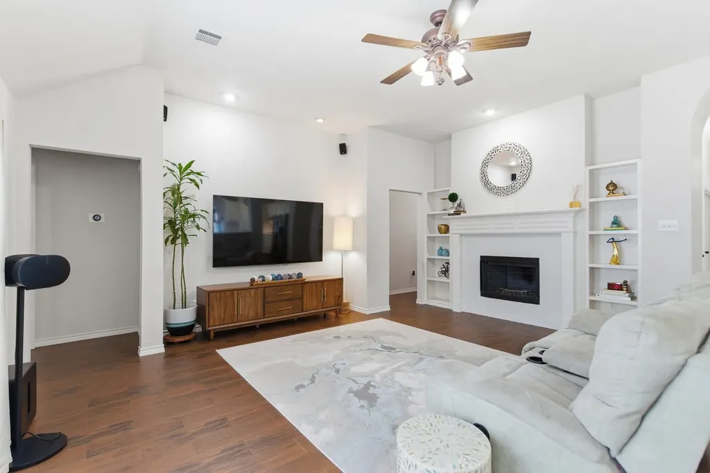 1503 Glade Point Drive Coppell TX 75019