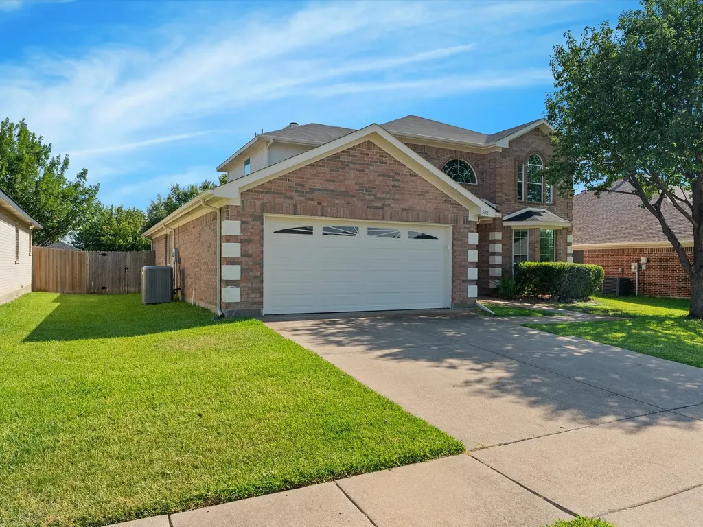 508 Road Runner Drive Arlington TX 76002