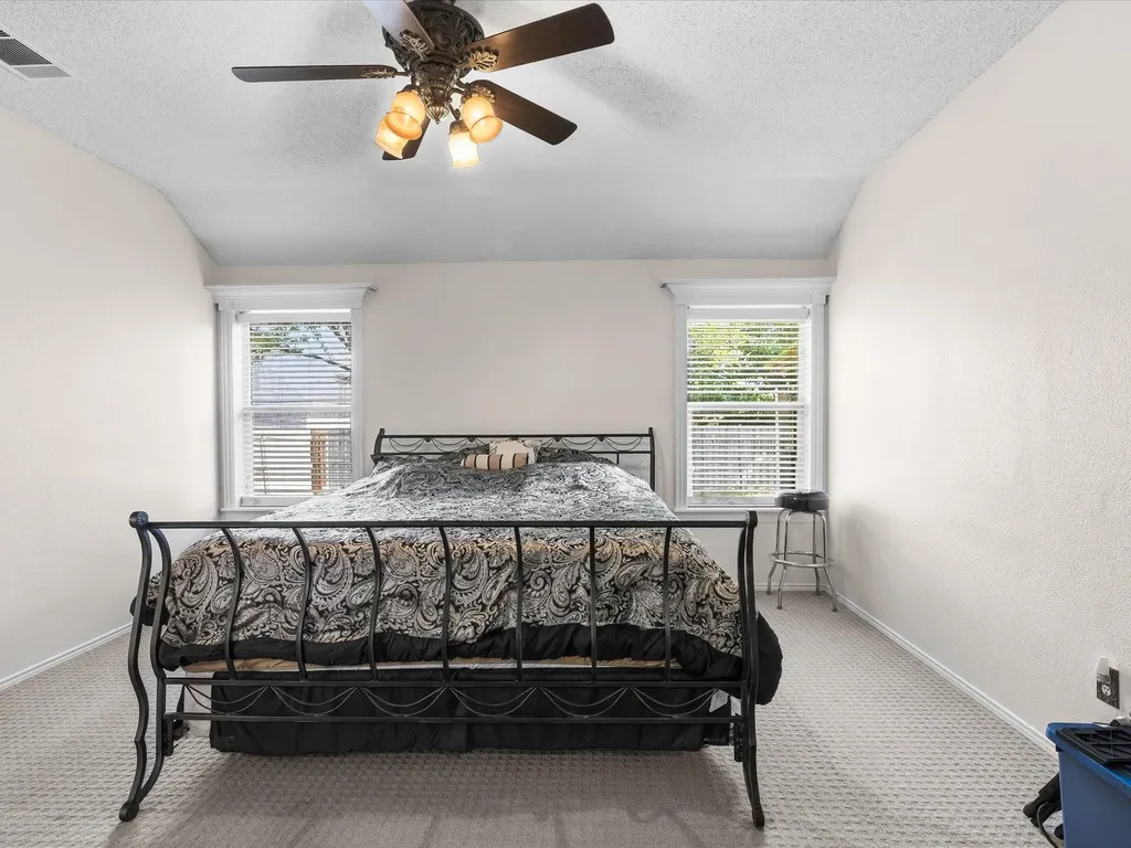 508 Road Runner Drive Arlington TX 76002