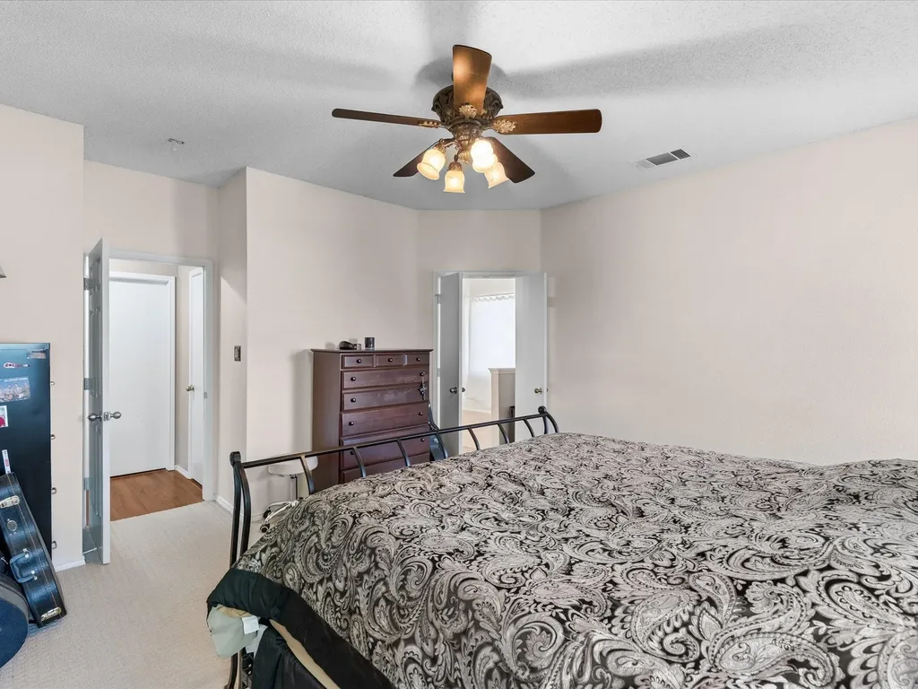 508 Road Runner Drive Arlington TX 76002