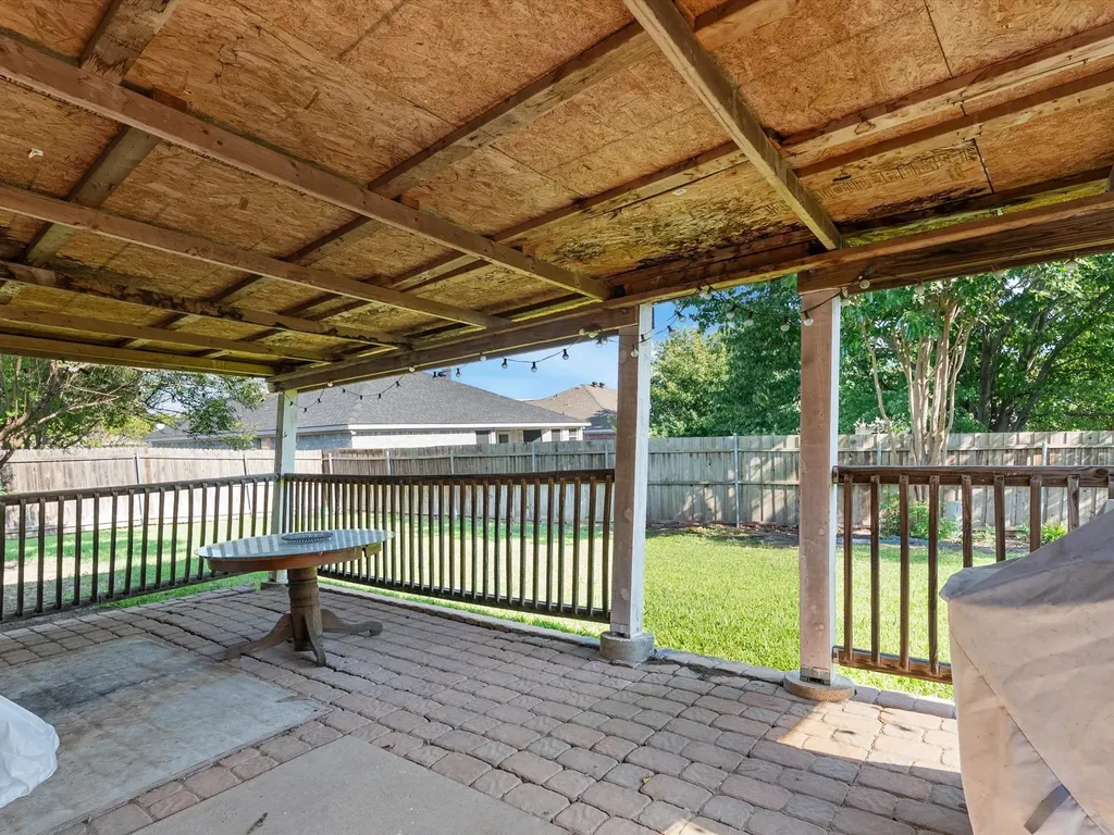 508 Road Runner Drive Arlington TX 76002