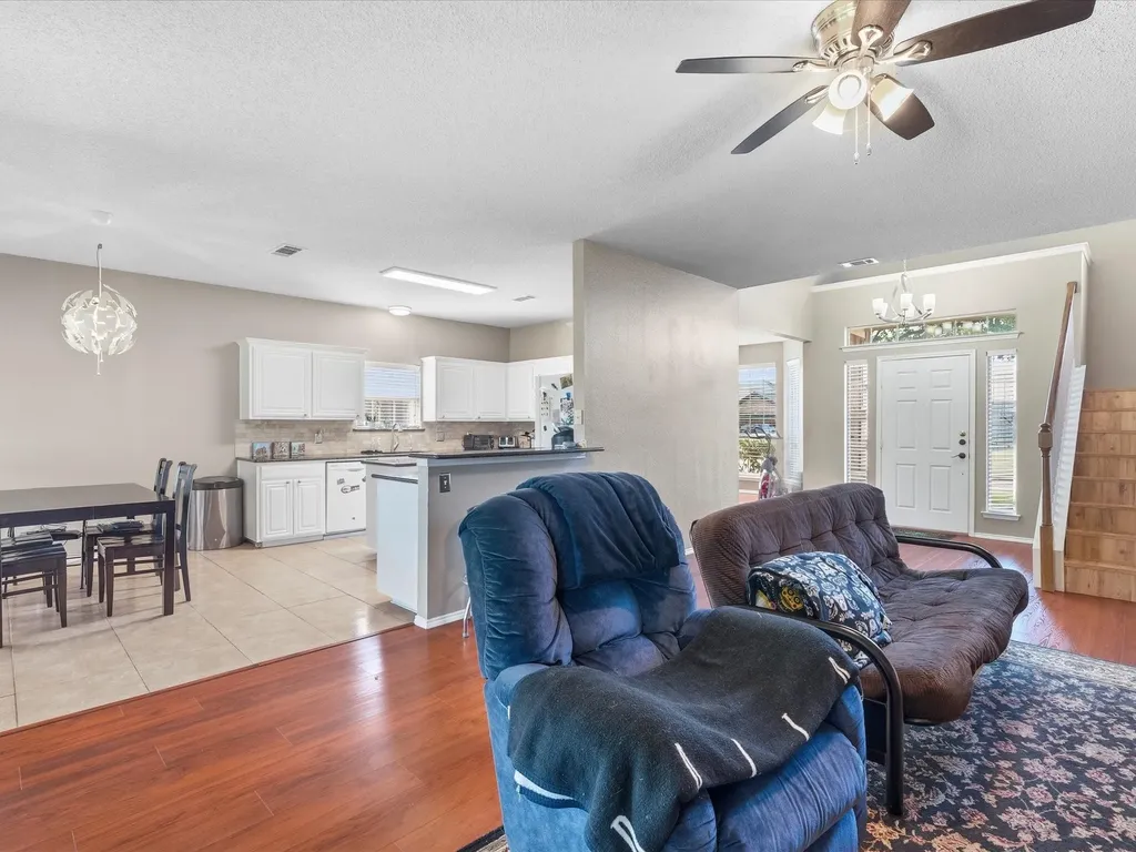 508 Road Runner Drive Arlington TX 76002