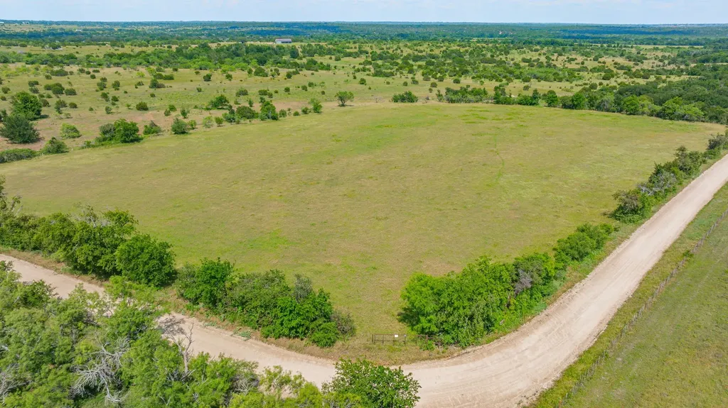 2401 County Road 382 Carlton TX 76436