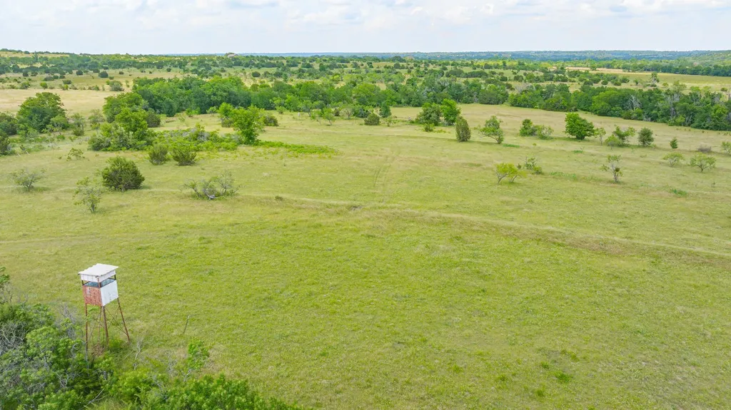 2401 County Road 382 Carlton TX 76436