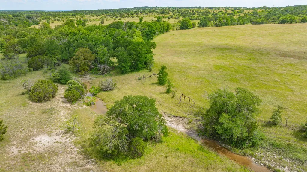 2401 County Road 382 Carlton TX 76436