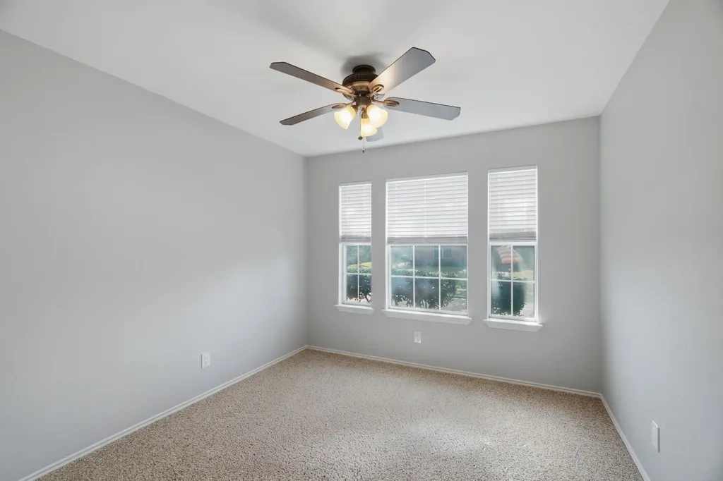 2074 Briarcliff Road Lewisville TX 75067