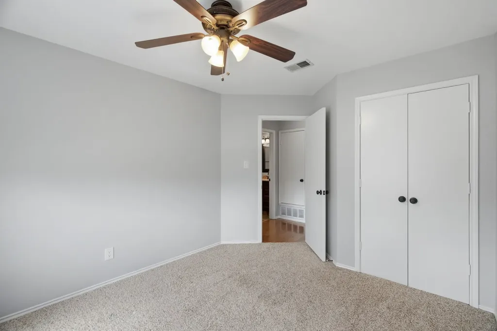 2074 Briarcliff Road Lewisville TX 75067