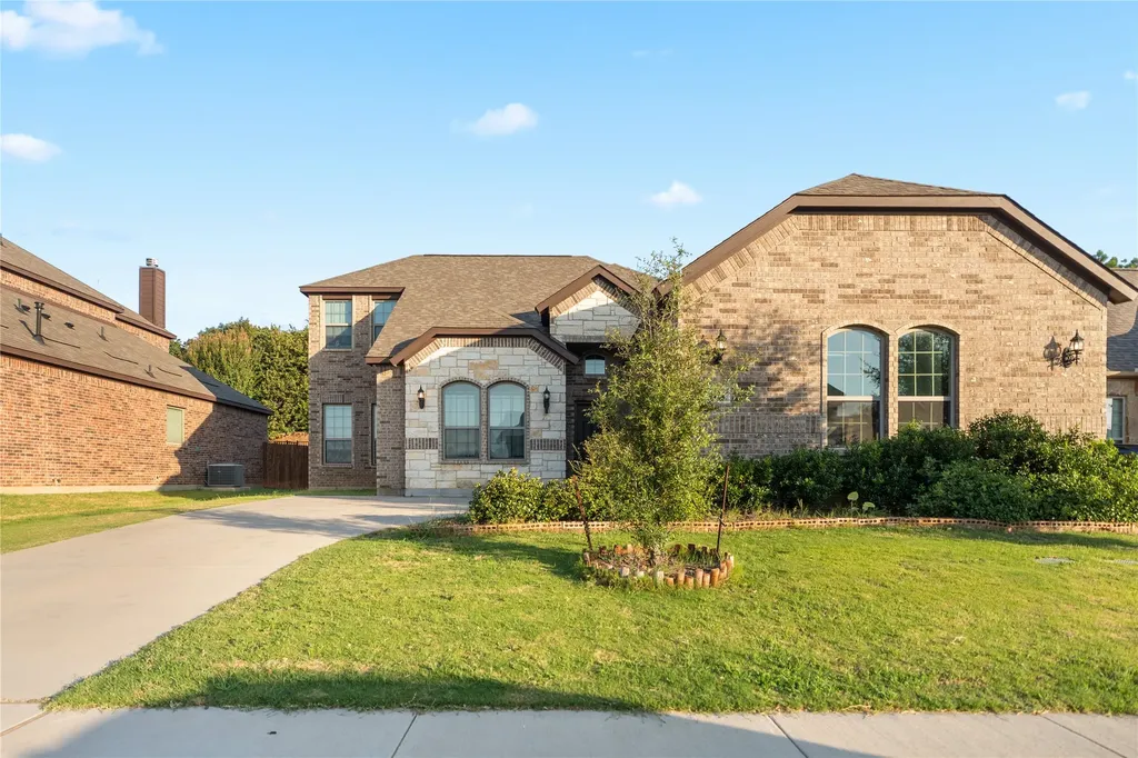 4424 Terraview Drive Arlington TX 76001