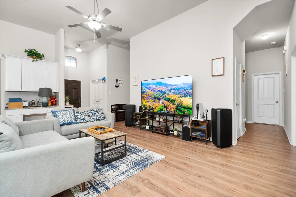 4424 Terraview Drive Arlington TX 76001