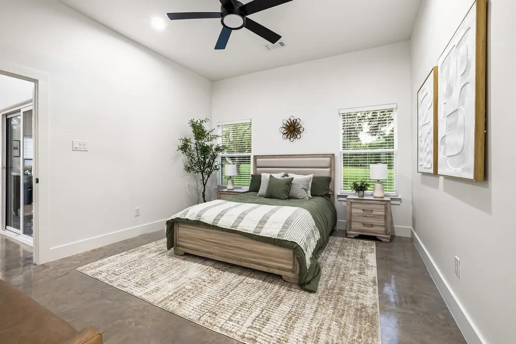 1838 S Park Avenue Denison TX 75020