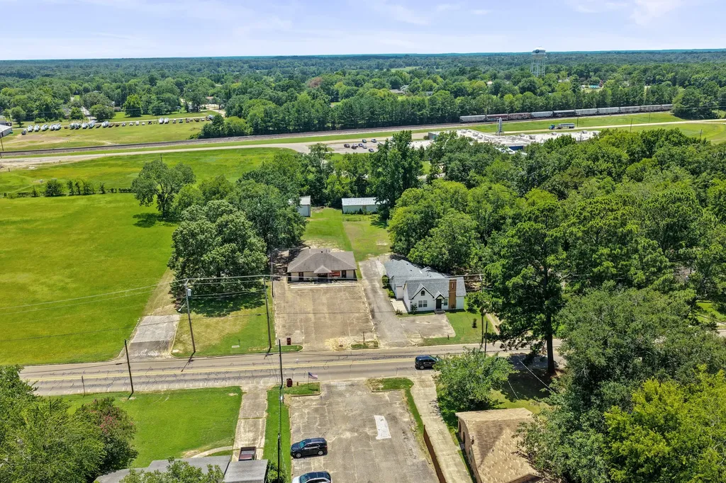 502 Quitman Street Pittsburg TX 75686