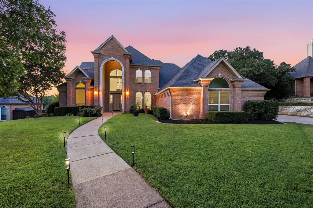 614 Llano Court Southlake TX 76092
