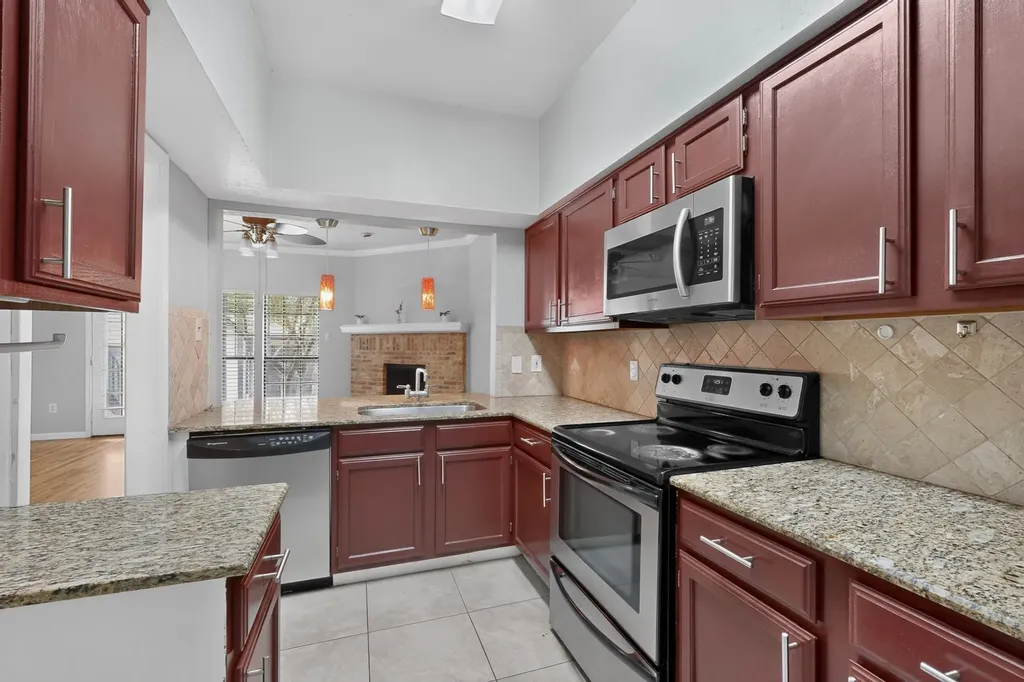 2835 Keller Springs Road Carrollton TX 75006