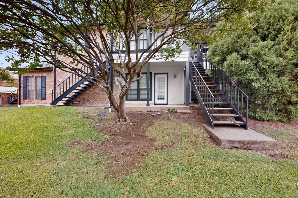 2835 Keller Springs Road Carrollton TX 75006