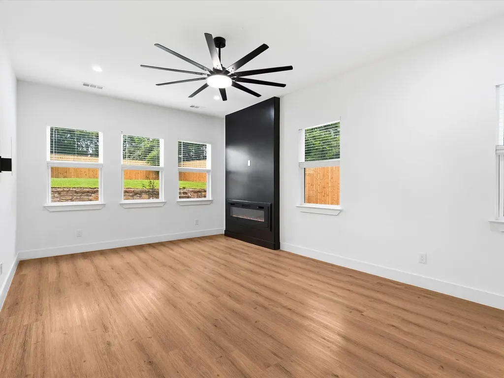 2311 Fatima Avenue Dallas TX 75241