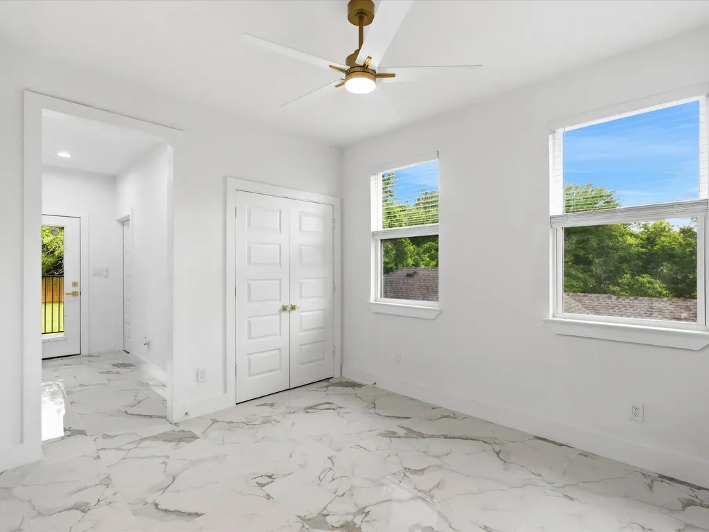 2311 Fatima Avenue Dallas TX 75241