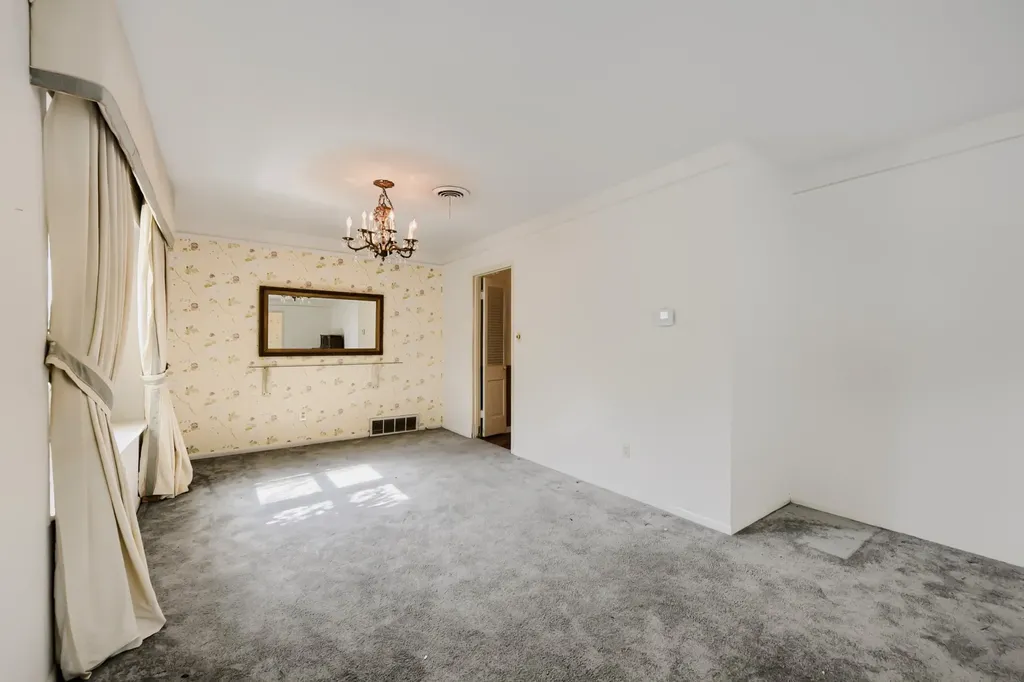 3912 Plantation Drive Benbrook TX 76116